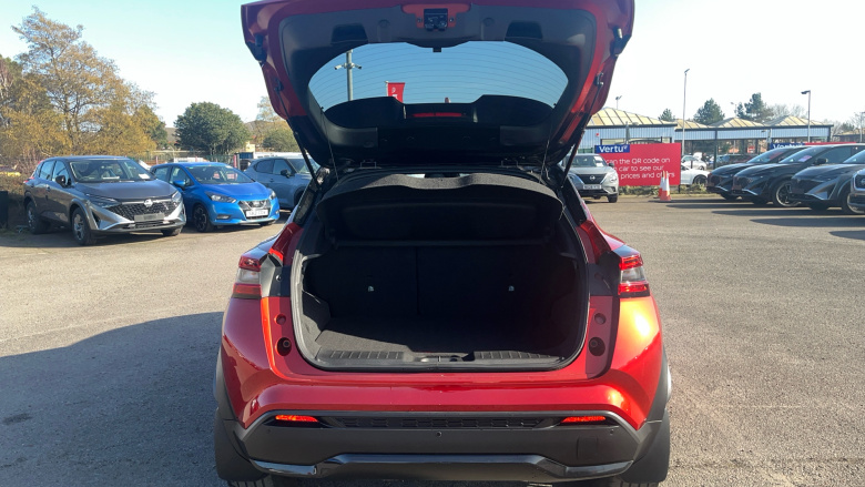 Nissan Juke 1.0 DiG-T 114 Tekna+ 5dr Petrol Hatchback